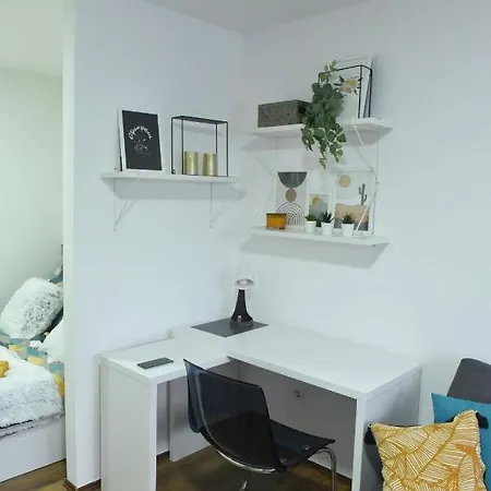 Central Apartment Appartamento