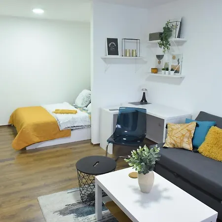 Central Apartment Ćuprija